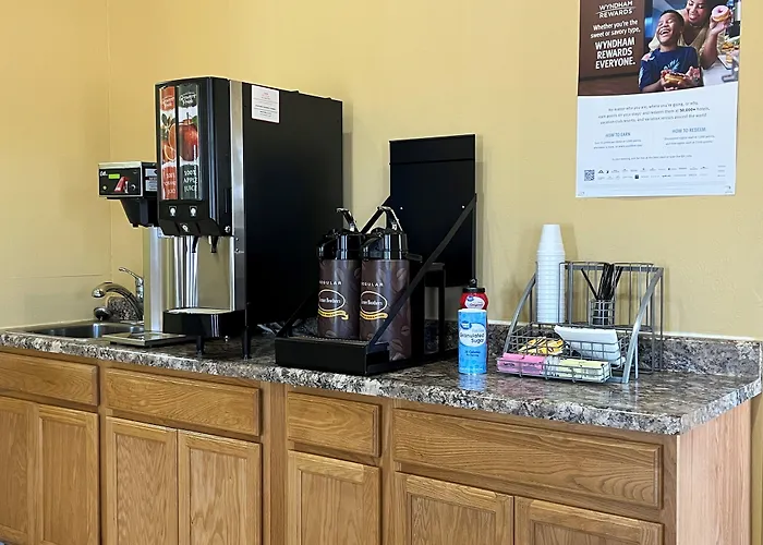 Super 8 By Wyndham Carbondale