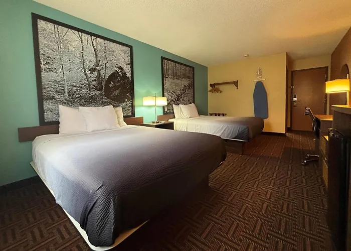 Super 8 By Wyndham