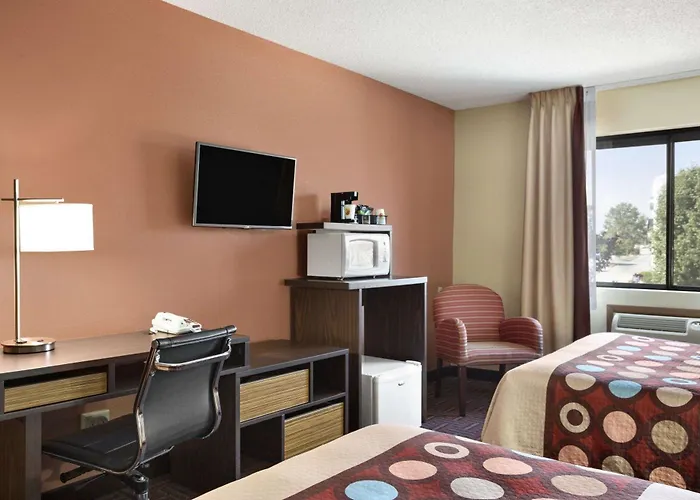Super 8 By Wyndham 2*
