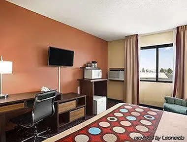 Super 8 By Wyndham 2*
